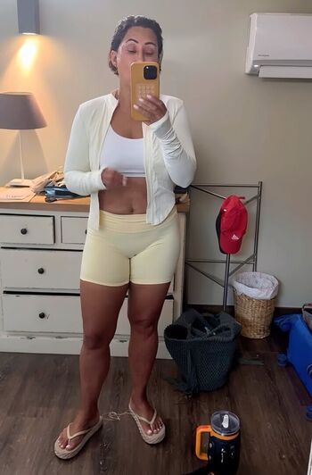 Full leaked Saira khan private onlyfans photo