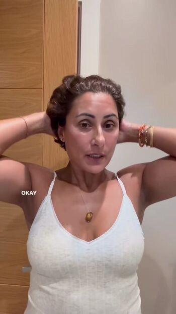 Full leaked Saira khan page private onlyfans photo