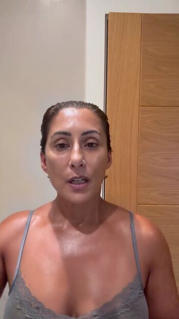 Full leaked Saira khan private onlyfans photo