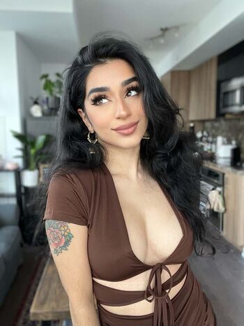 Full leaked Sairas pooks private onlyfans photo
