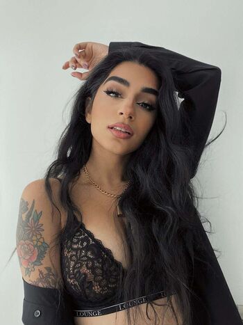 Full leaked Sairaspook private onlyfans photo