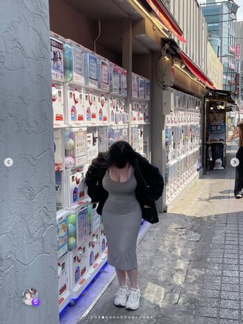 Full leaked Saizneko private onlyfans photo