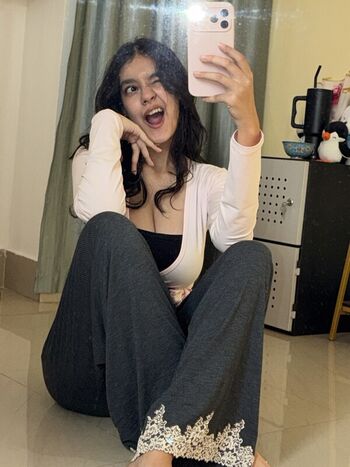 Full leaked Sakshi pandey page private onlyfans photo