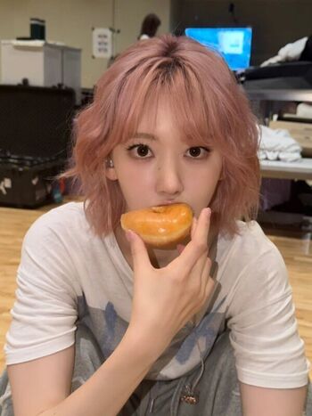 Full leaked Sakura miyawaki private onlyfans photo