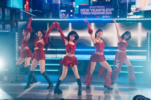 Full leaked Sakura miyawaki page private onlyfans photo