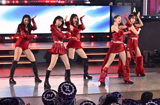 Full leaked Sakura miyawaki page private onlyfans photo