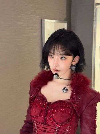 Full leaked Sakura miyawaki page private onlyfans photo