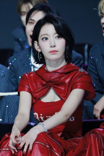 Full leaked Sakura miyawaki page private onlyfans photo