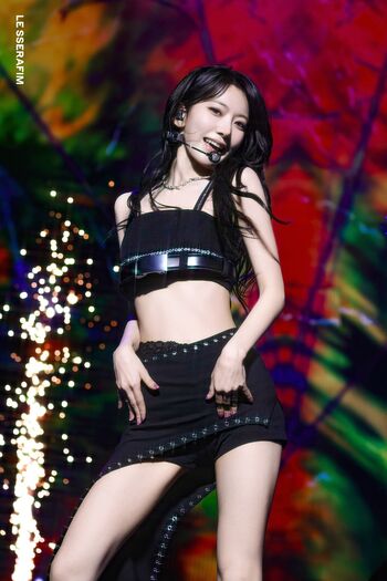 Full leaked Sakura miyawaki page private onlyfans photo