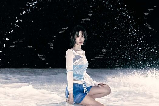 Sakura Miyawaki 宮脇 咲良