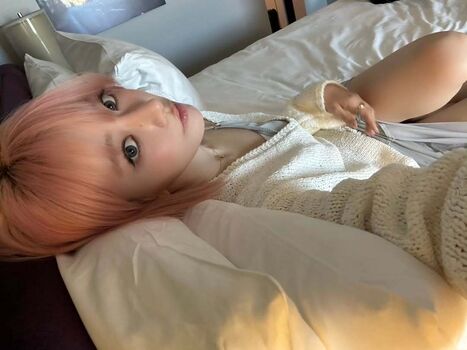 Sakura Miyawaki 宮脇 咲良