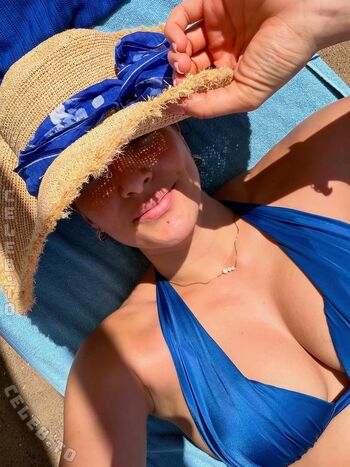 Full leaked Saliha zcan private onlyfans photo