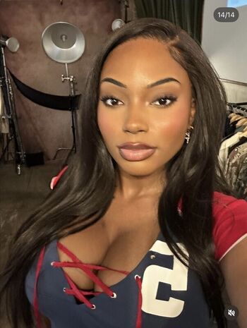 Full leaked Samantha marie page private onlyfans photo
