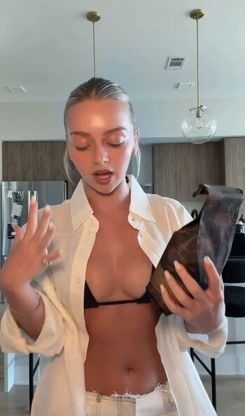 Full leaked Samantha riehl private onlyfans photo