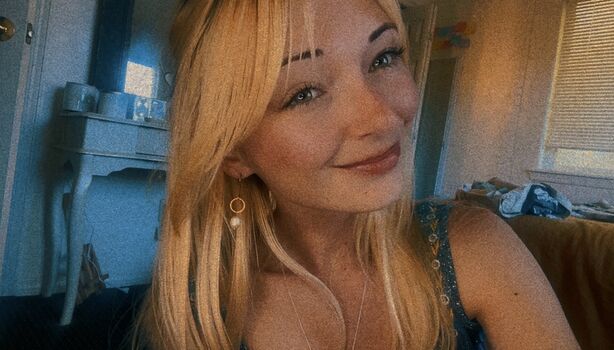 Full leaked Samantha smith page private onlyfans photo