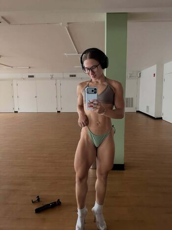 Full leaked Samantha van lieu private onlyfans photo