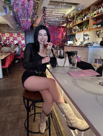 Full leaked Samanthakronos private onlyfans photo