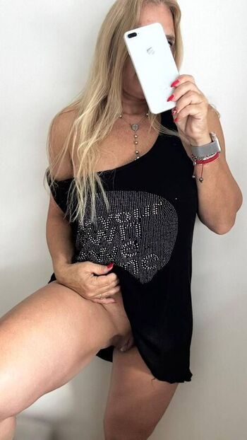 Full leaked Samanthaphilipsxo private onlyfans photo