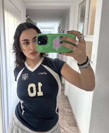 Full leaked Samia kanaan private onlyfans photo