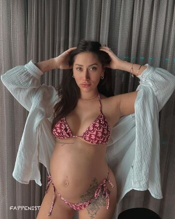 Full leaked Samira klampfl private onlyfans photo