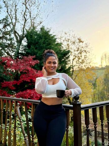 Full leaked Sandani fernando private onlyfans photo