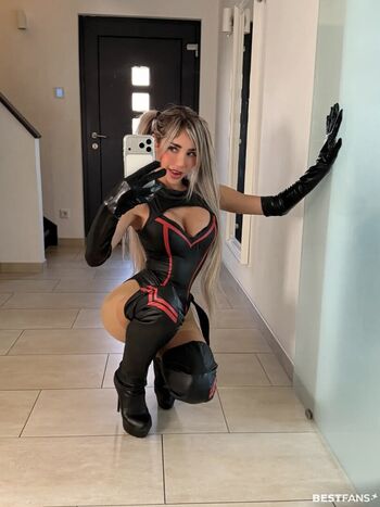 Full leaked Sandyleinof private onlyfans photo