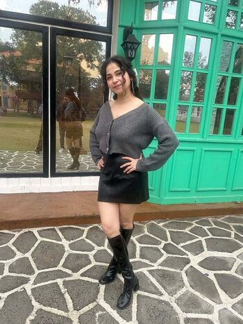 Full leaked Santoor mom rachna private onlyfans photo