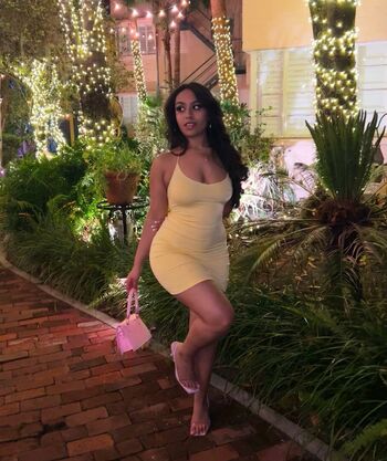 Full leaked Sanu xo page private onlyfans photo