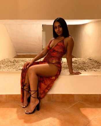 Full leaked Sanu xo page private onlyfans photo