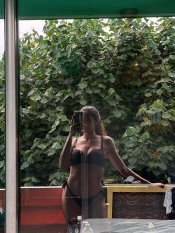 Full leaked Sara balzer private onlyfans photo
