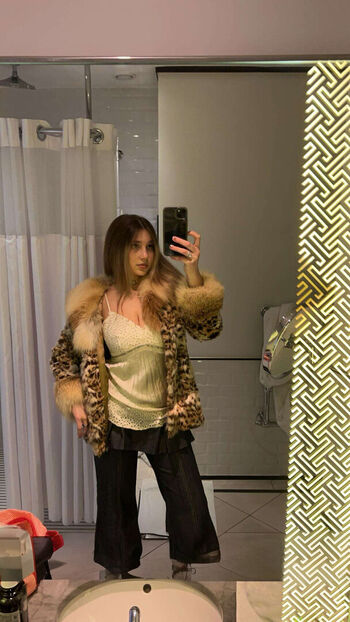 Full leaked Sara dobrik page private onlyfans photo