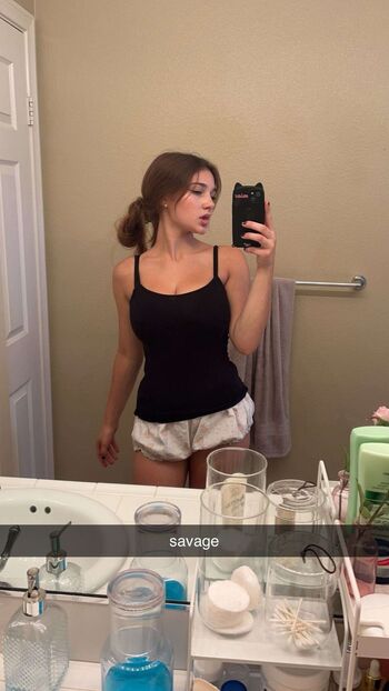 Sara Dobrik
