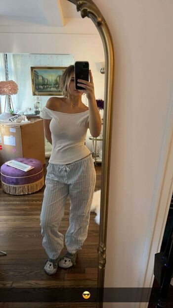 Full leaked Sara dobrik page private onlyfans photo