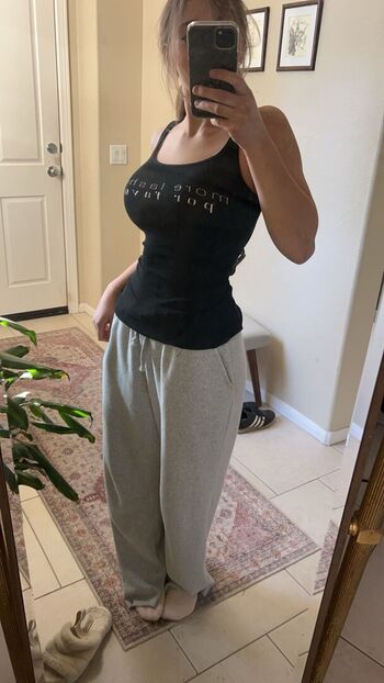 Sara Dobrik