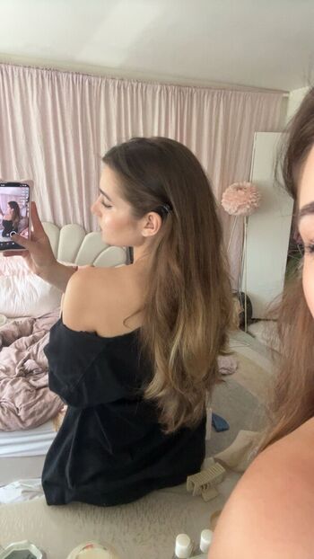 Full leaked Sara dobrik private onlyfans photo