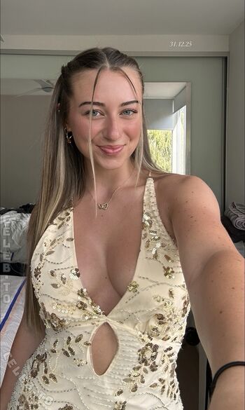 Full leaked Sara gnza private onlyfans photo