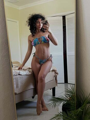 Full leaked Sara holmes private onlyfans photo