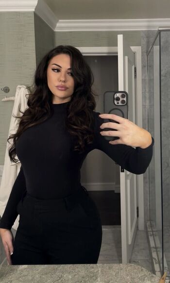 Full leaked Sara mickovic private onlyfans photo
