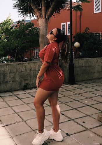 Full leaked Sara quintero private onlyfans photo