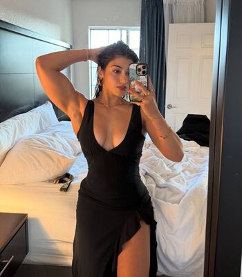 Full leaked Sara saffar private onlyfans photo