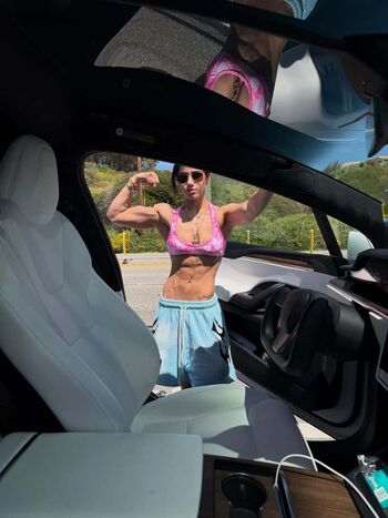 Full leaked Sara saffari private onlyfans photo