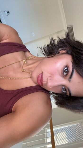 Full leaked Sara saffari private onlyfans photo