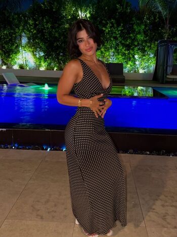 Full leaked Sara saffari private onlyfans photo