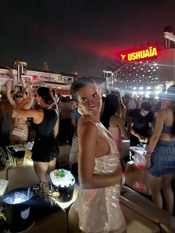 Sara Sampaio