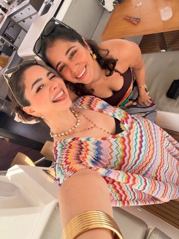 Full leaked Sara tendulkar private onlyfans photo