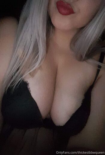 sara_the_snowbunny