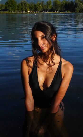 Full leaked Sarawolf  page private onlyfans photo