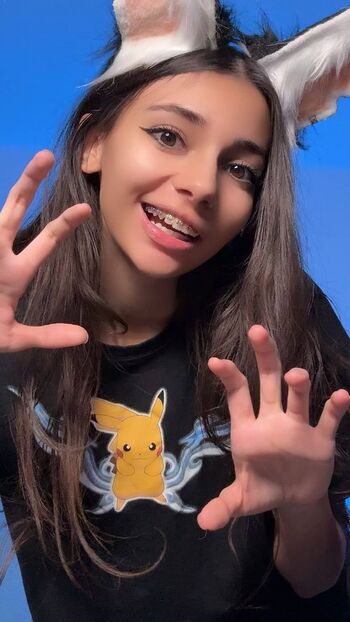 Full leaked Sarawolf private onlyfans photo