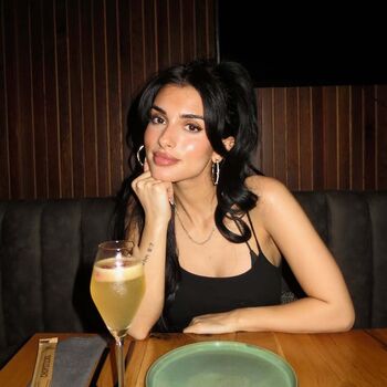 Full leaked Saraarslan private onlyfans photo