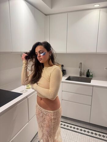 Full leaked Sarabella harris page private onlyfans photo